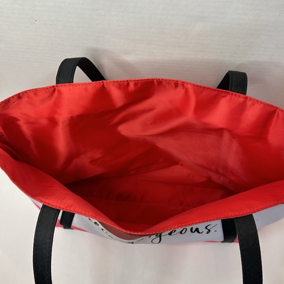 Clinique x Kate Spade Fabric Tote Bag with Cosmetic Bag Hello Gorgeous 2023 - Picture 4 of 8